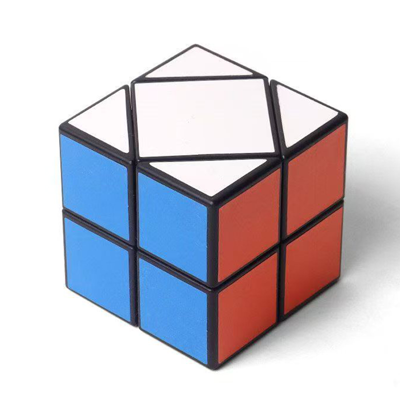 Domino Skewb Cubes de vitesse  - Board Game Monopoli avis et prix